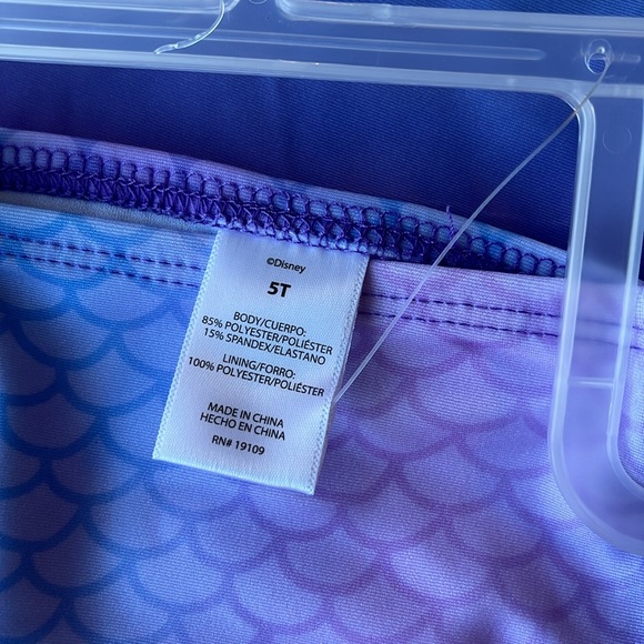 Mermaid bathing suit size 5T - Picture 5 of 5